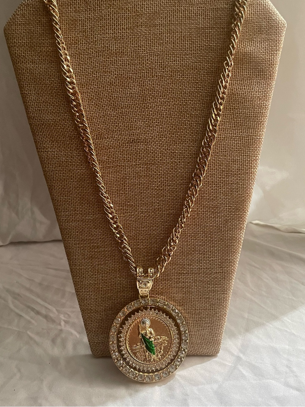 4 necklace - Picture 2 of 5